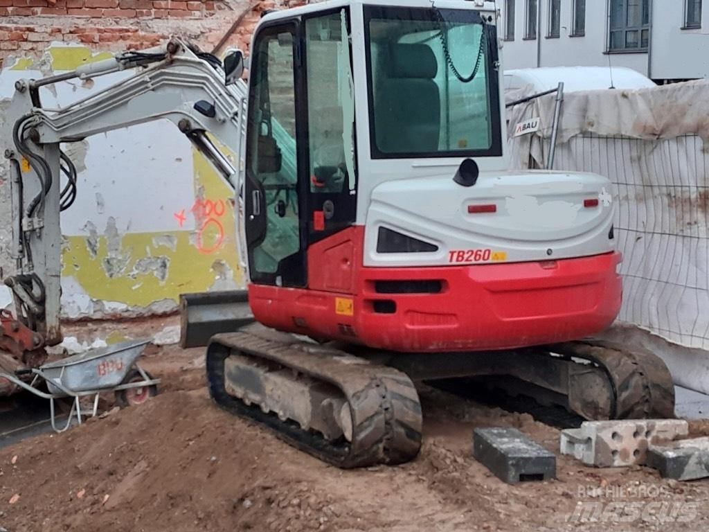 Takeuchi TB 260 Minikoparki