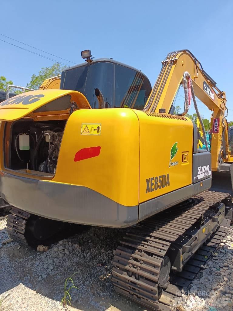 XCMG XE 85DA Minikoparki