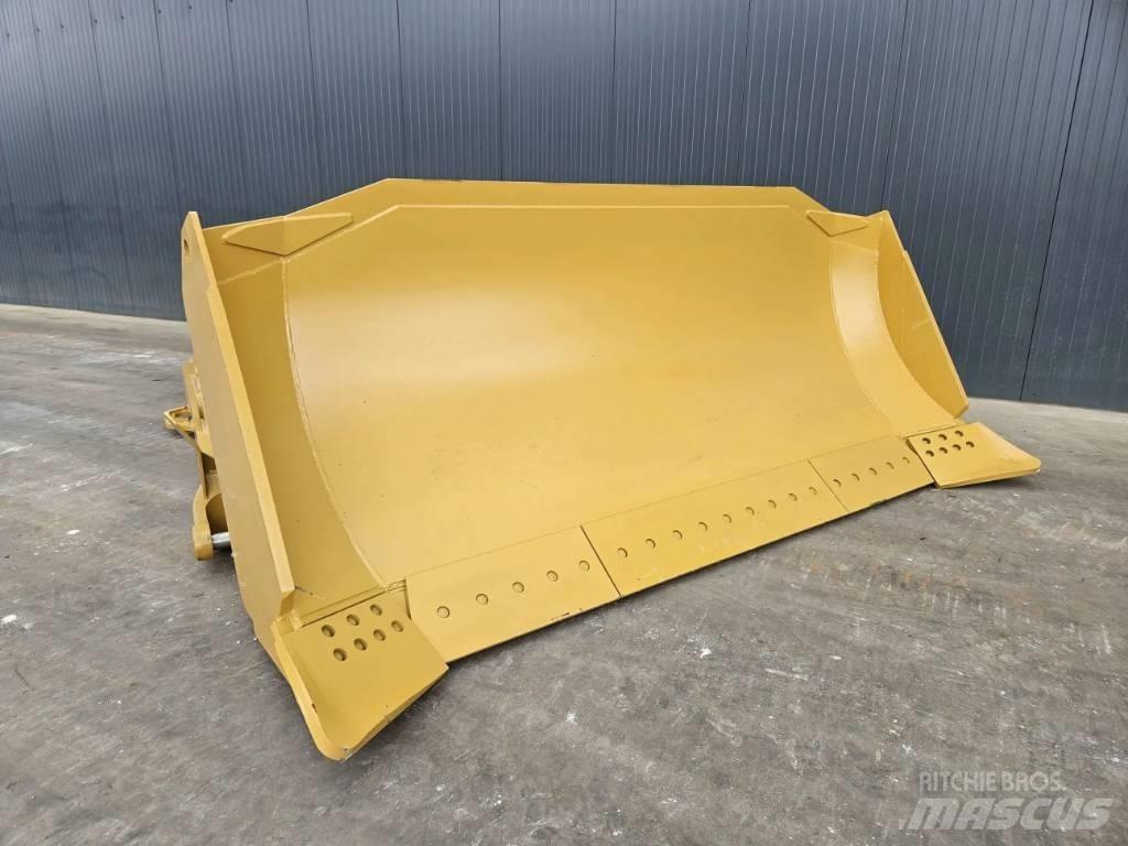 CAT D8R Lemiesze
