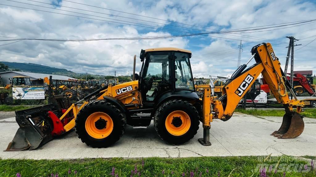JCB 4 CX Koparko-ładowarki