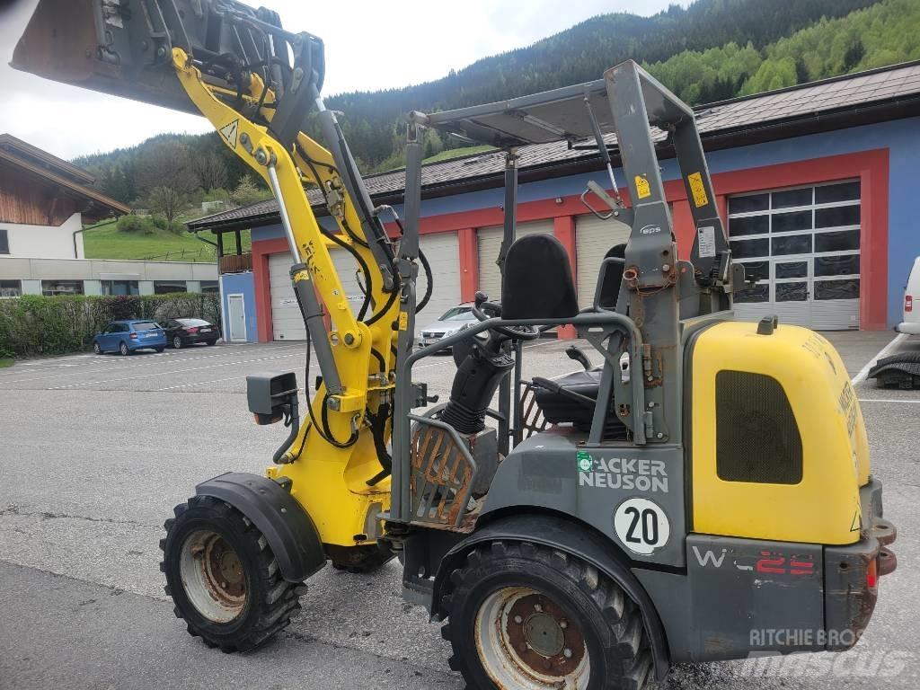 Wacker Neuson Wl25 Ładowarki kołowe