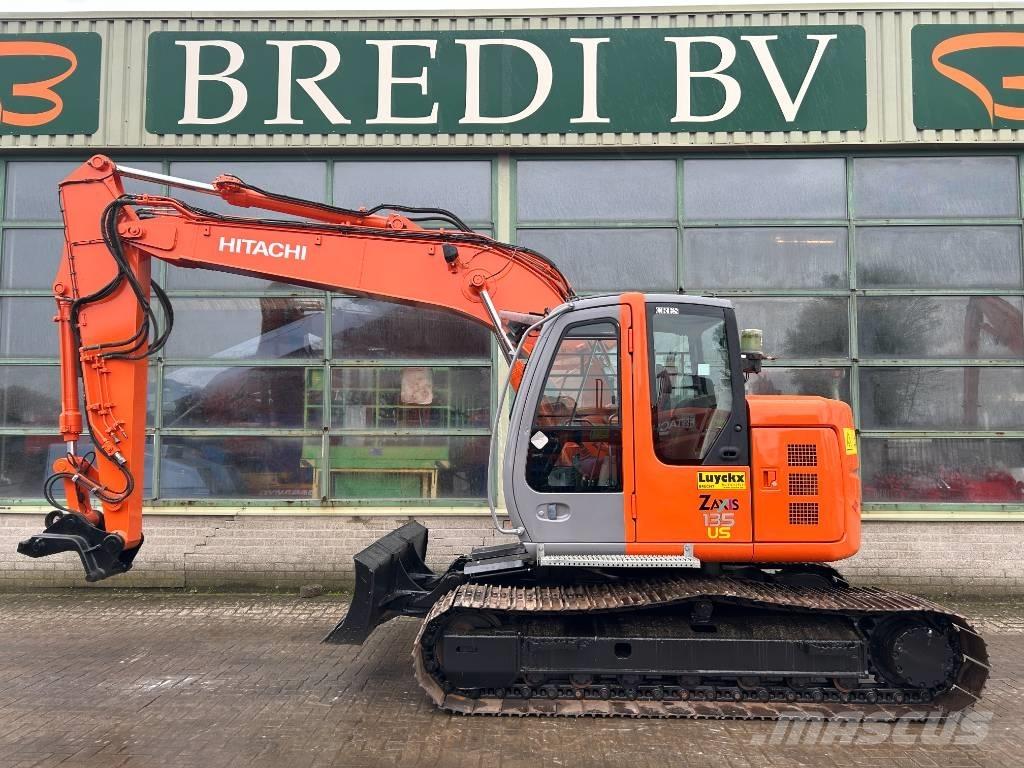 Hitachi ZX 135 US Koparki gąsienicowe