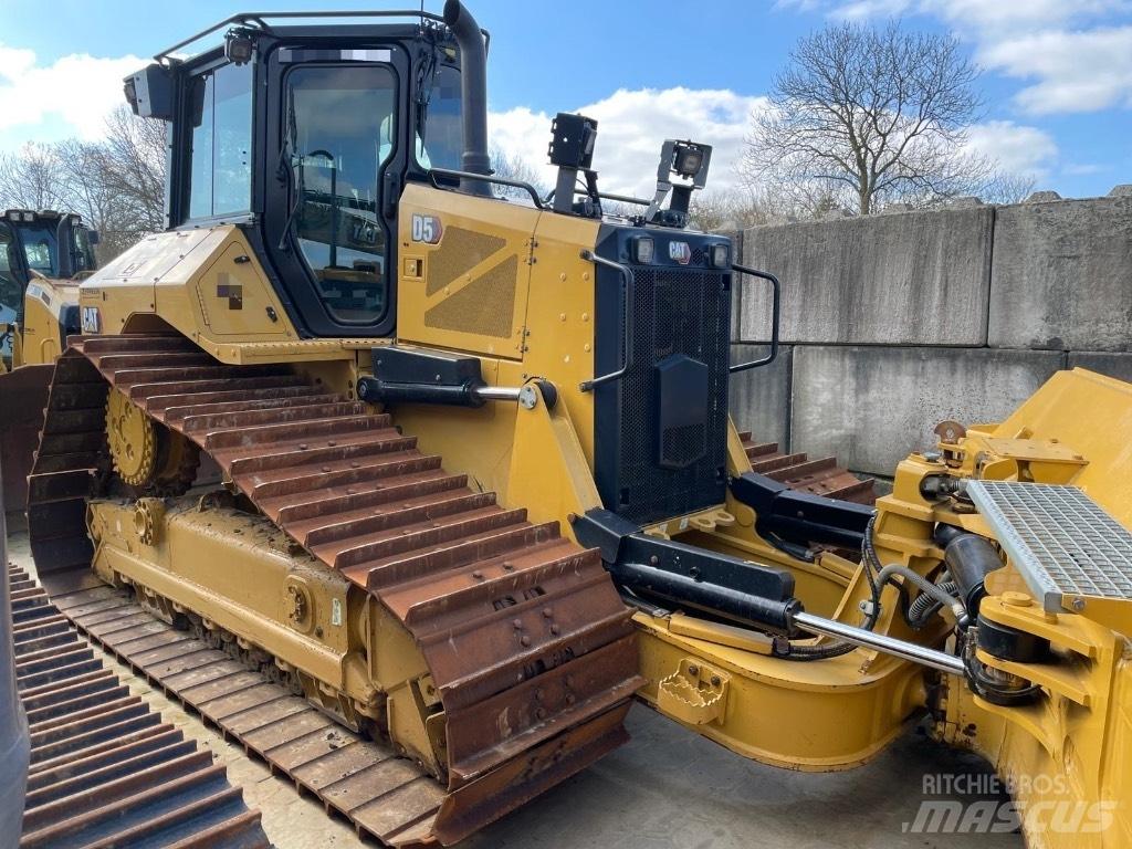 CAT D 5 LGP - D5 LGP Spycharki gąsienicowe