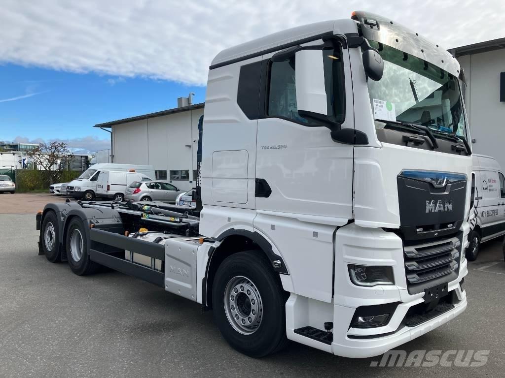 MAN TGX 26.520 Hakowce