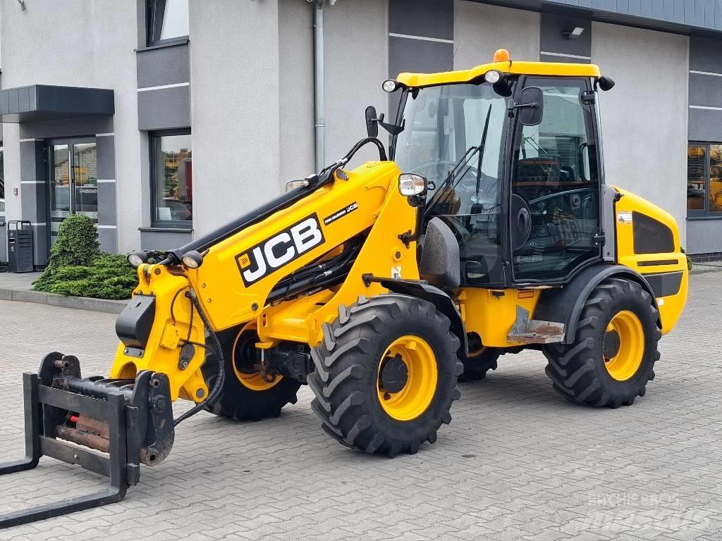 JCB TM 180 ( 220 ) Ładowarki rolnicze