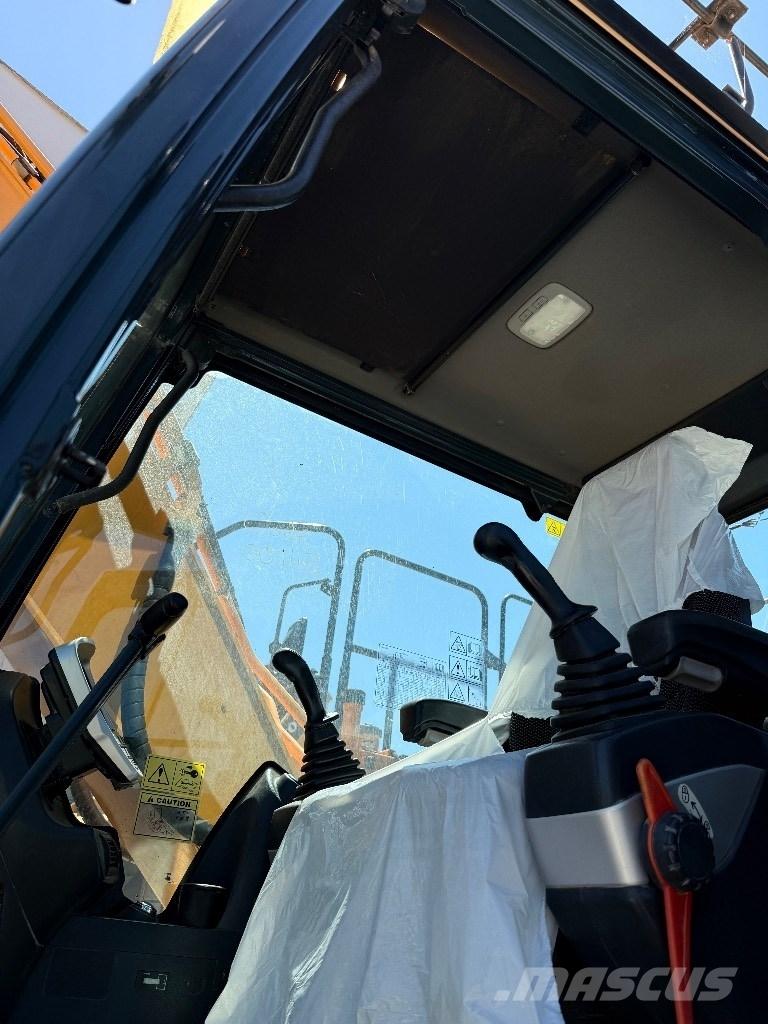 Hyundai HX 160 L Koparki gąsienicowe