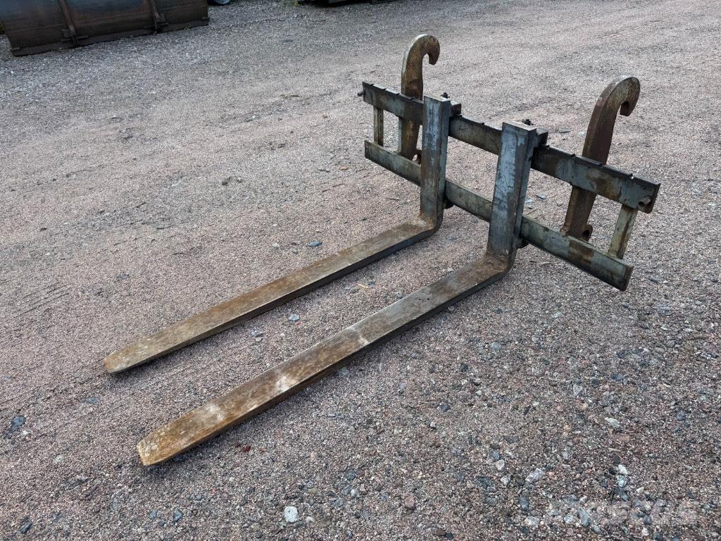 LM Trac 680 Maszyny komunalne