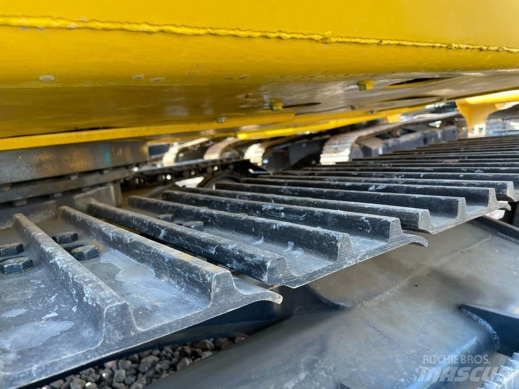 Komatsu 130-7 Koparki gąsienicowe