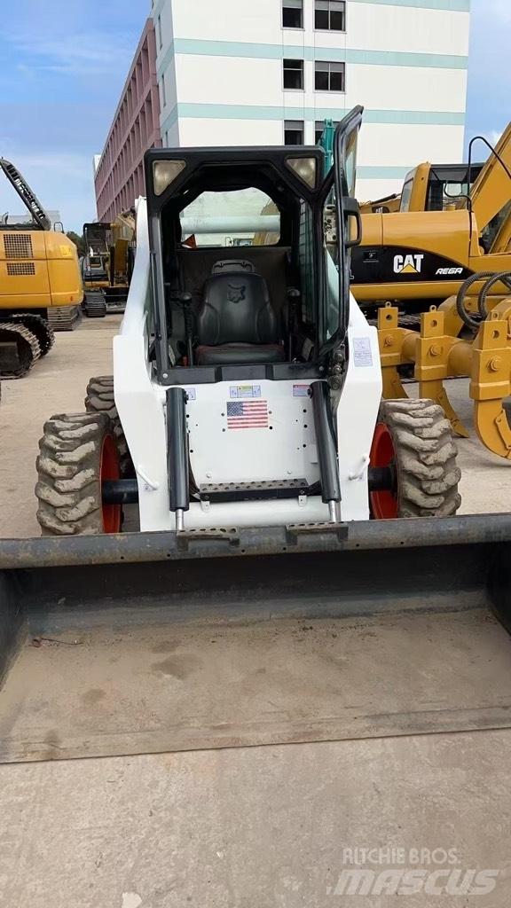 Bobcat S300 Ładowarki burtowe