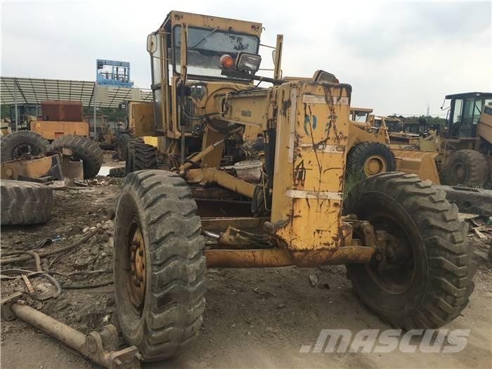 Komatsu GD 511 Równiarki