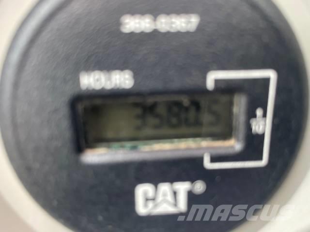 CAT 318FL Koparki gąsienicowe