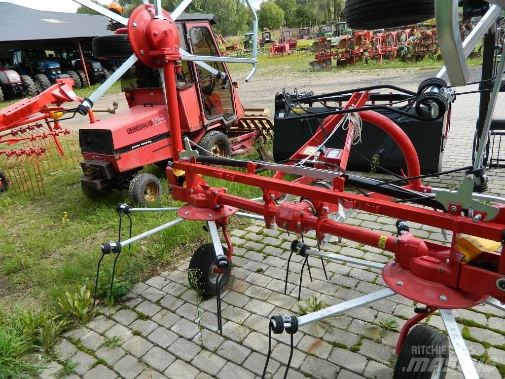 DCM GVF 560 3PN Zgrabiarki i przetrząsacze