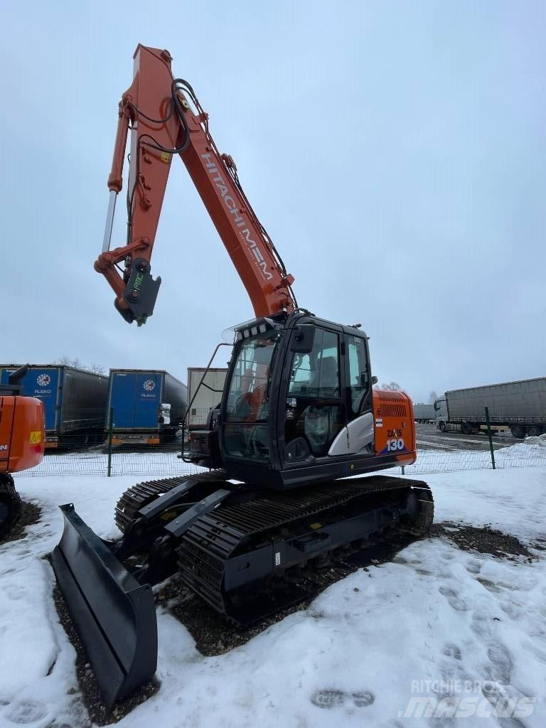 Hitachi ZX 130-6 Koparki gąsienicowe