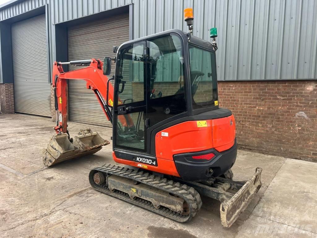 Kubota KX 030-4 Minikoparki
