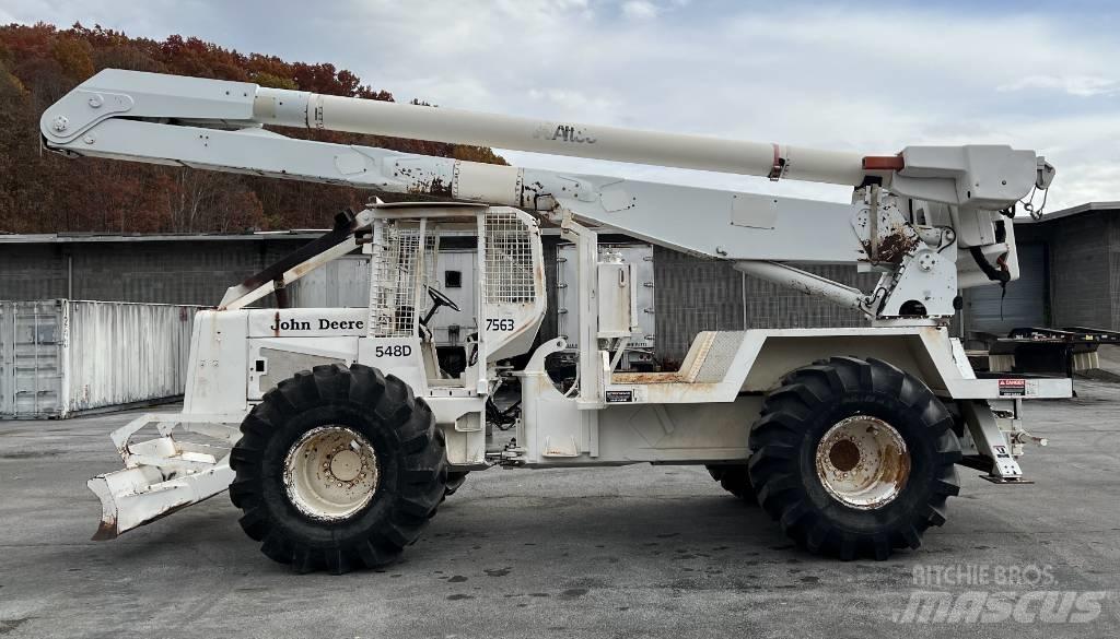 John Deere 548 D Skidery