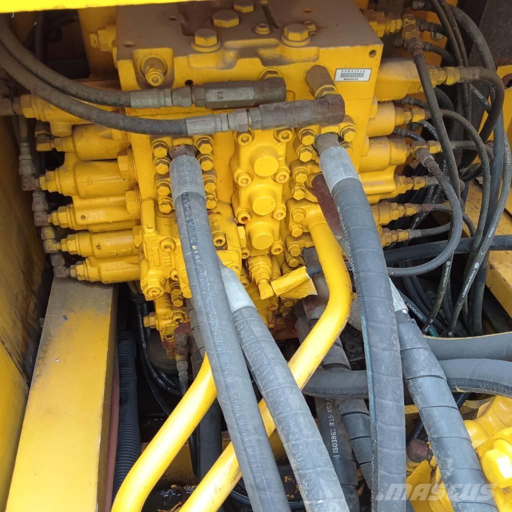 Komatsu PC 300-7 Koparki gąsienicowe
