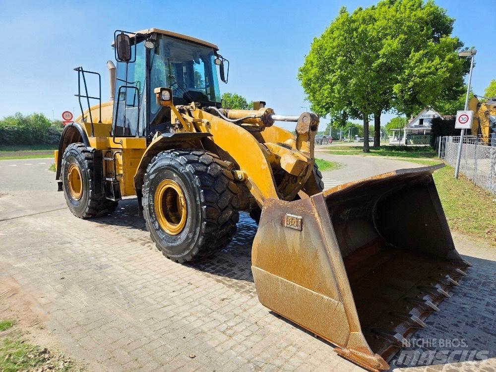 CAT 962H Ładowarki kołowe