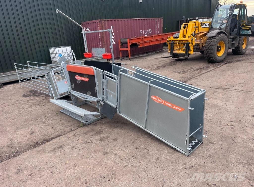  Ritchie Combi Clamp Inny sprzęt do obsługi inwentarza żywego