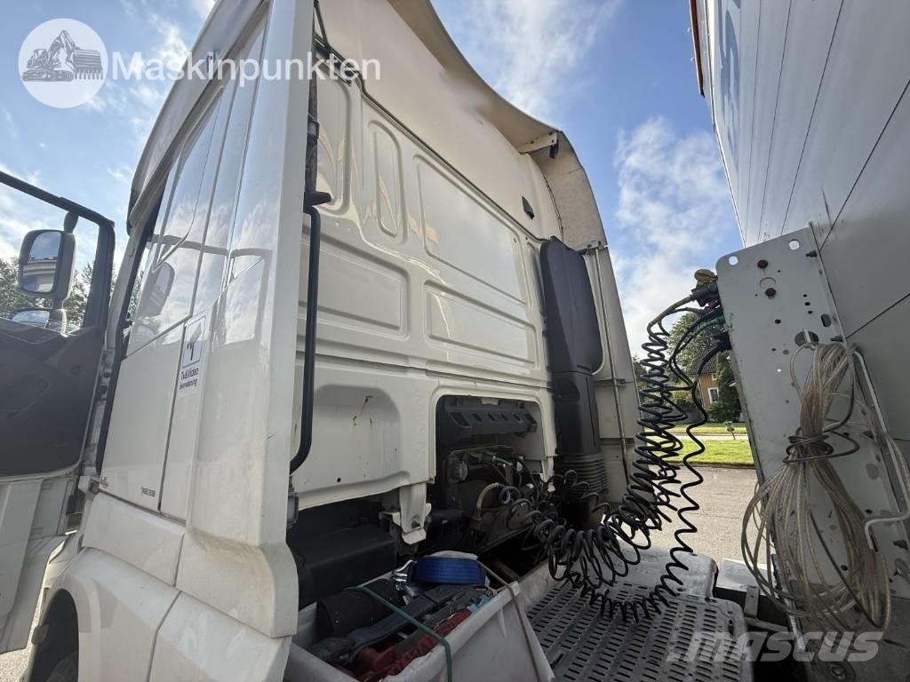 DAF 530 Ciągniki siodłowe