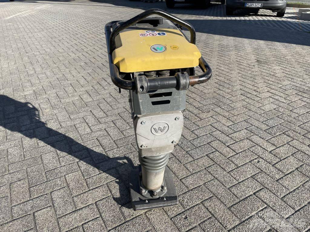 Wacker Neuson AS60e Ubijaki