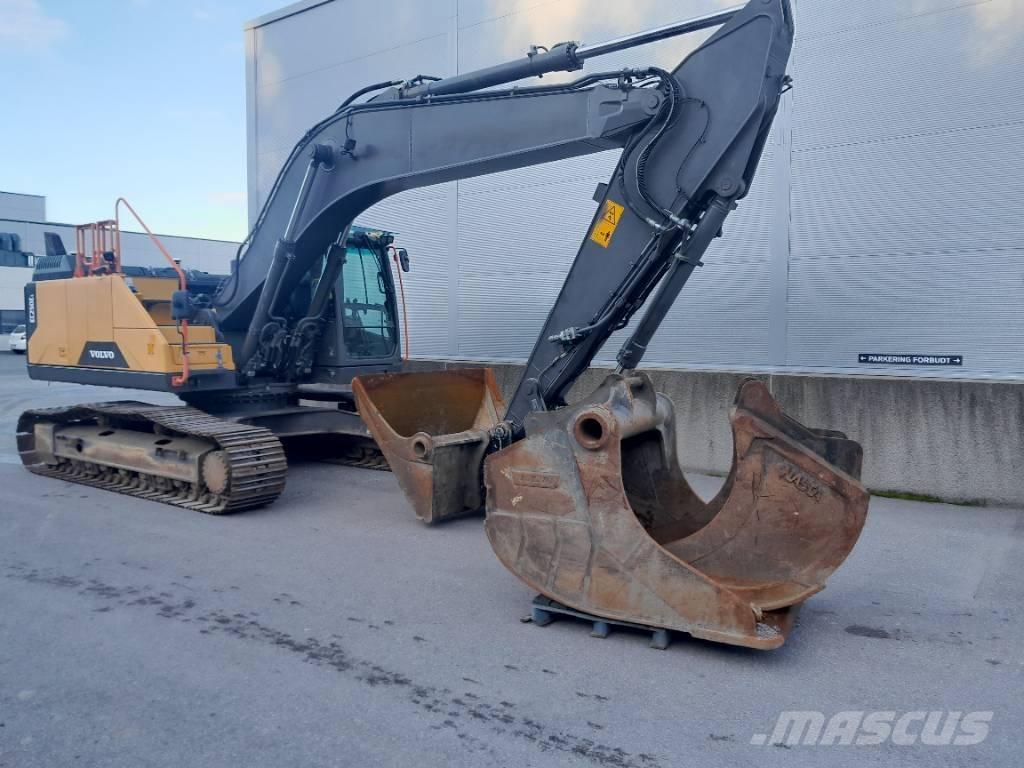 Volvo EC250EL Koparki gąsienicowe