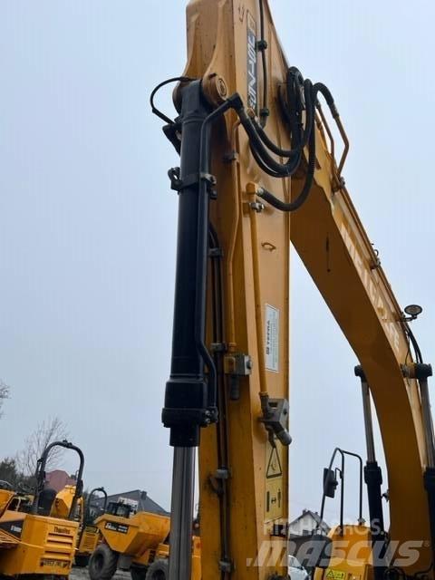 JCB JS 175 W Koparki kołowe