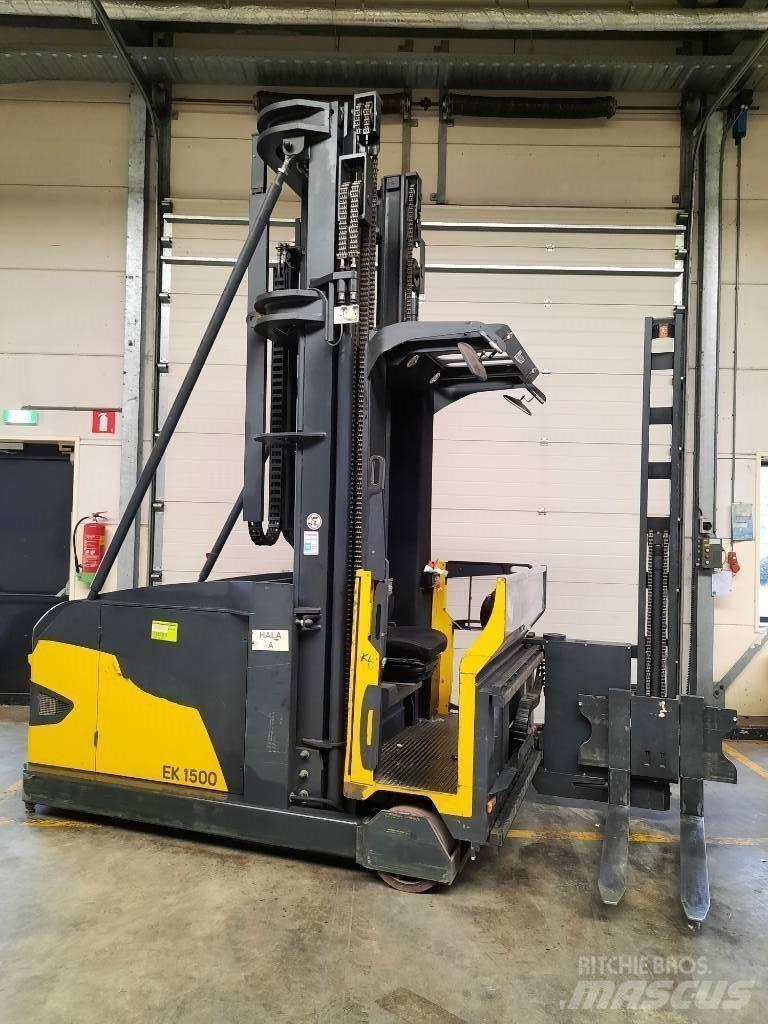 Magaziner EK1500 Wózki widłowe do wąskich korytarzy