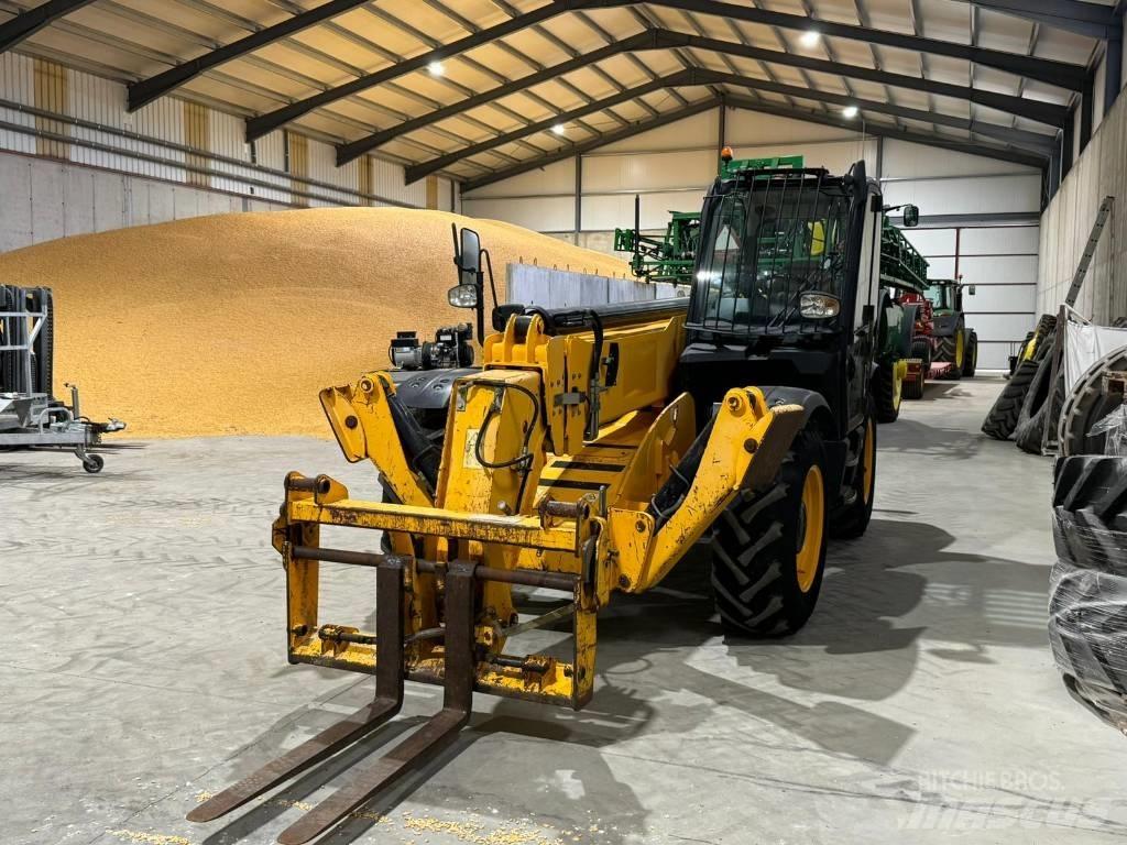 JCB 535-140 Ładowarki teleskopowe