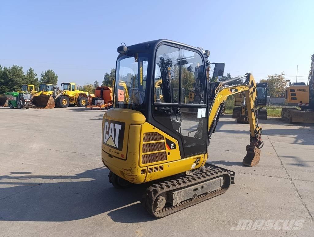 CAT 301.7 D Minikoparki