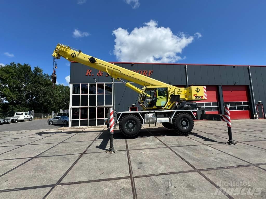 Grove RT 550 E Żurawie terenowe