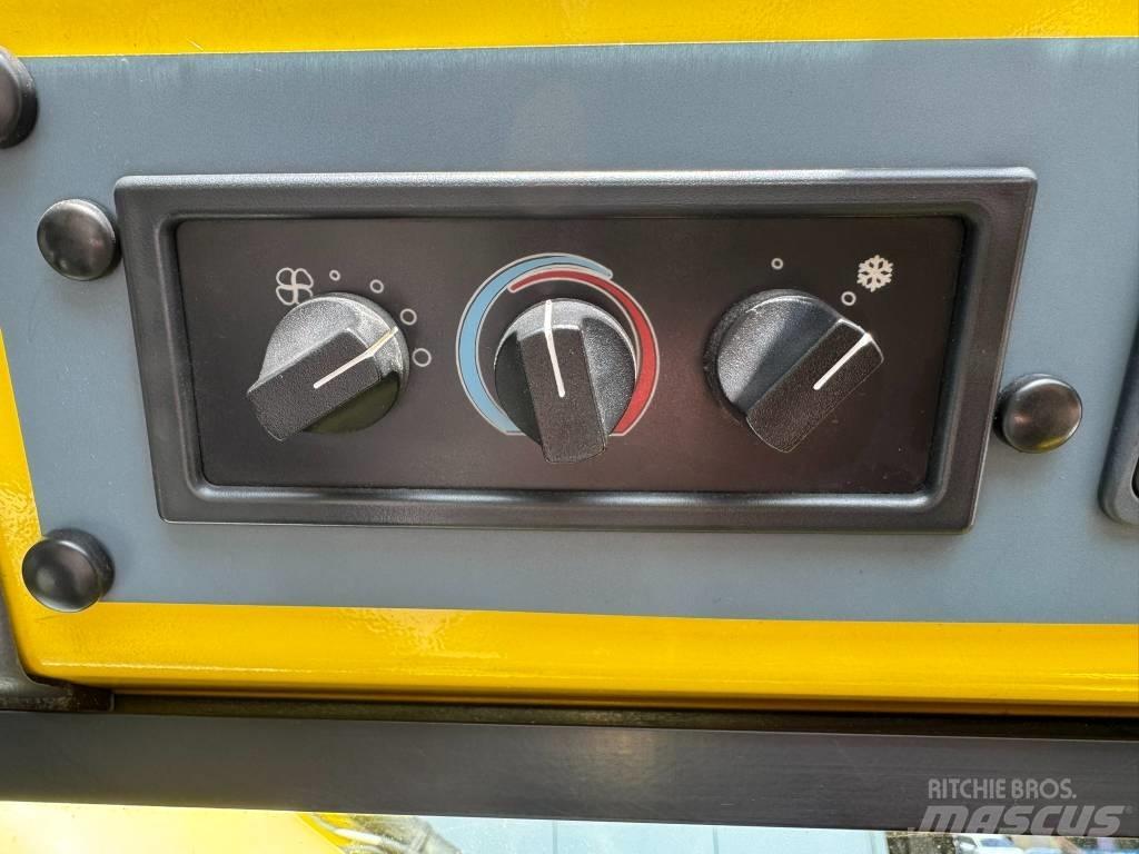 Grove RT 550 E Żurawie terenowe