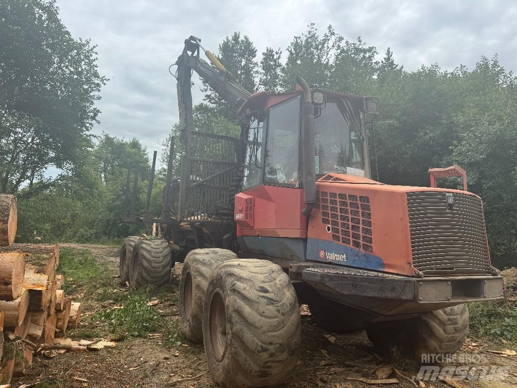 Komatsu 860.1 Forwardery