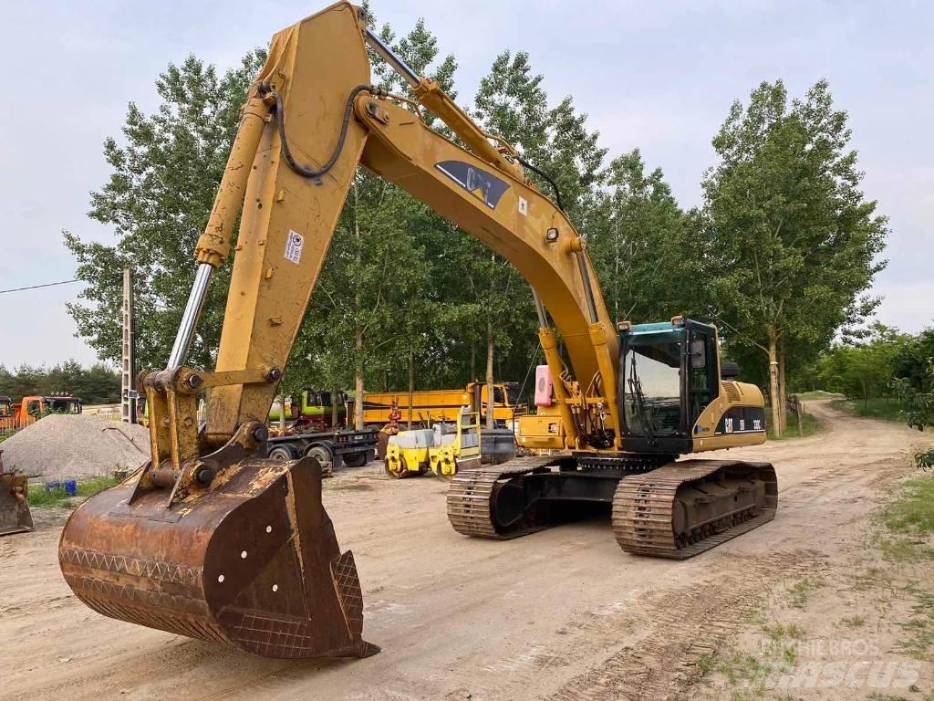 CAT 330CL Koparki gąsienicowe