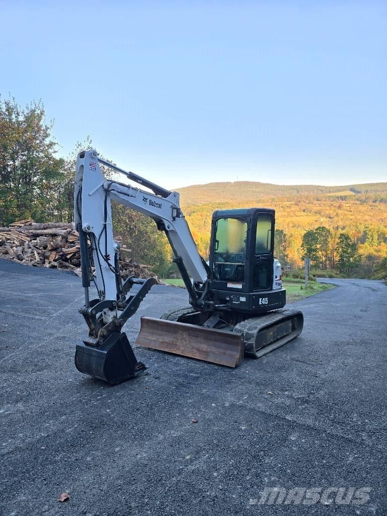 Bobcat E 45 Minikoparki