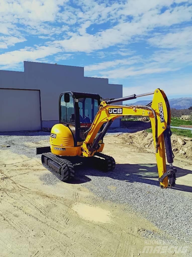 JCB 8030 ZTS Minikoparki