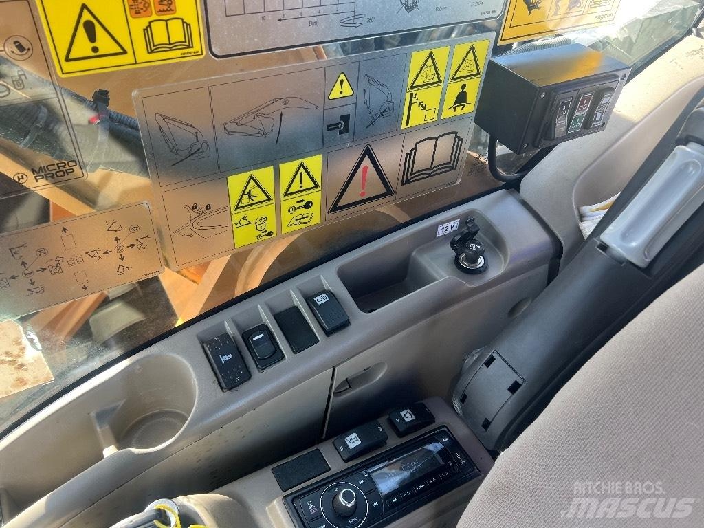 CASE CX 250 D Koparki gąsienicowe
