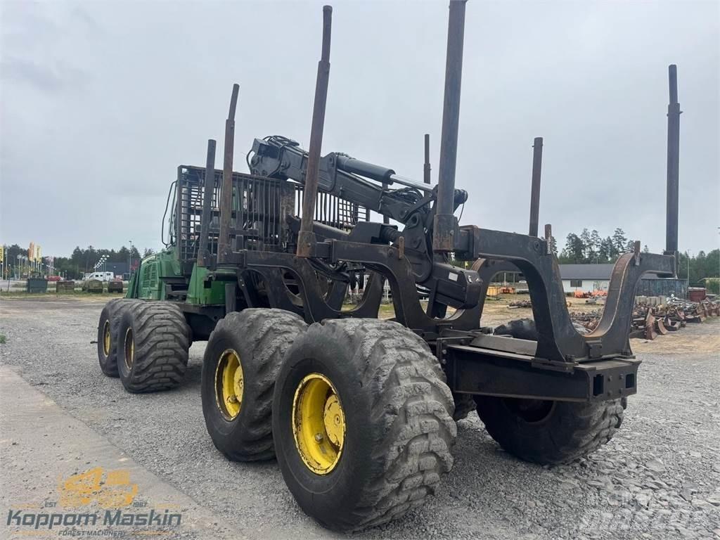 John Deere 1910E Forwardery