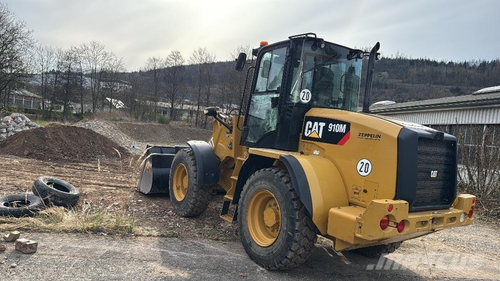 CAT 910M Ładowarki kołowe