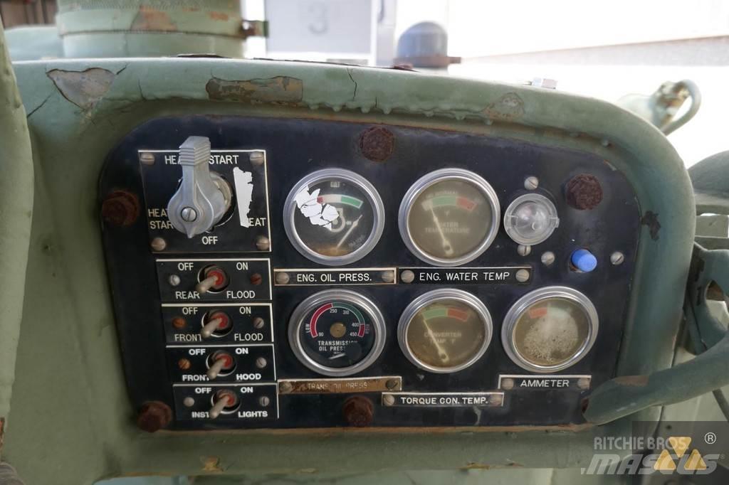 CAT D7F Ex-army Spycharki gąsienicowe