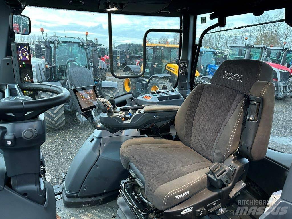 Valtra T 235 Direct Ciągniki rolnicze