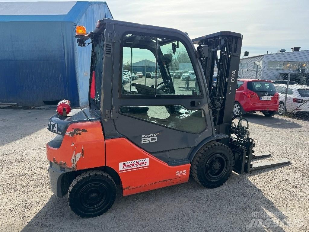 Toyota 06-8FD20F Wózki Diesla