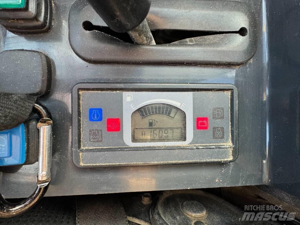Hitachi ZX 26 U-6 Minikoparki