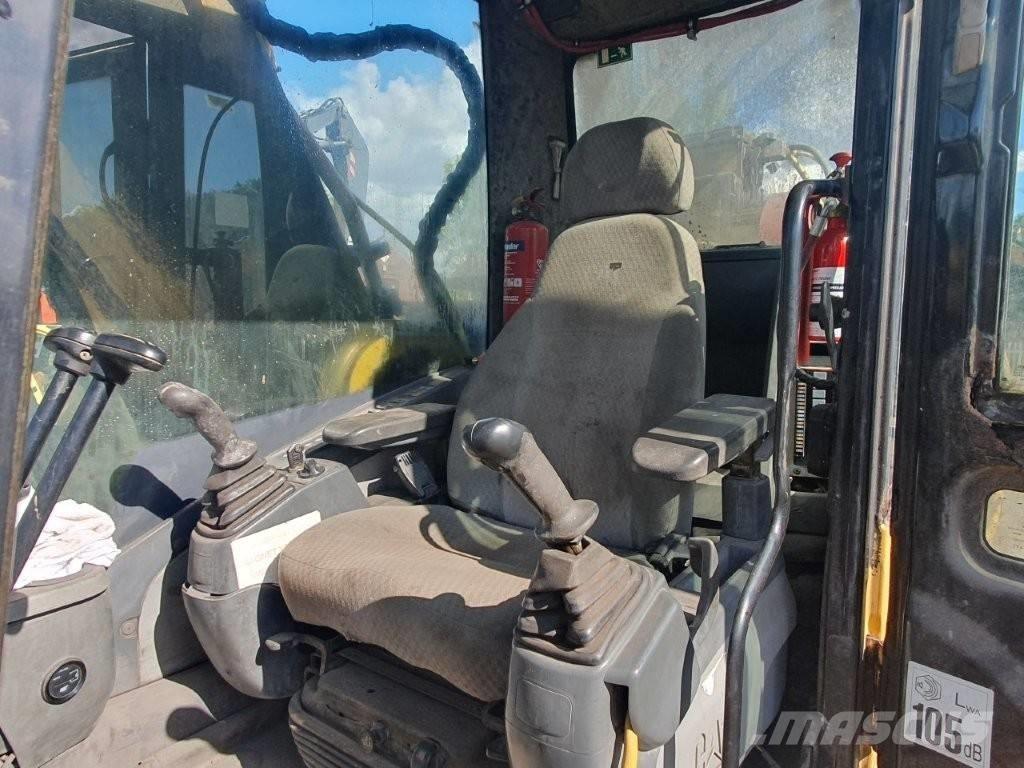 CAT 330 D L Koparki z długim ramieniem