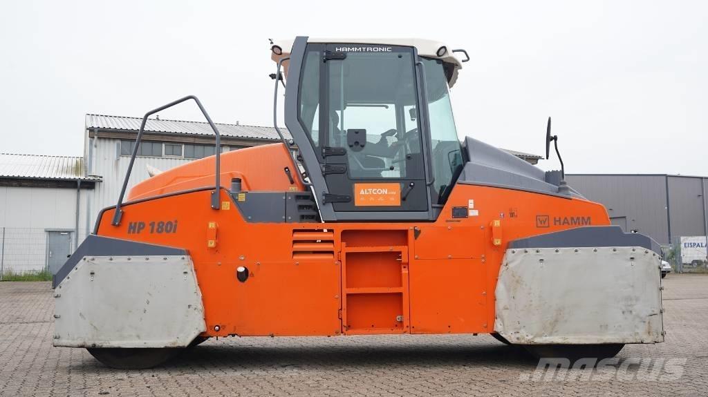 Hamm HP 180 i Walce ogumione