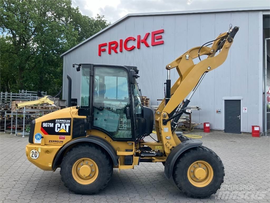 CAT 907 Ładowarki kołowe
