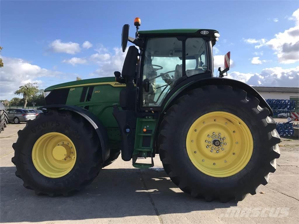 John Deere 6R 250 Ciągniki rolnicze