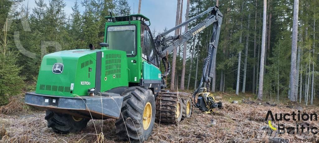 John Deere 1070 D Harwestery