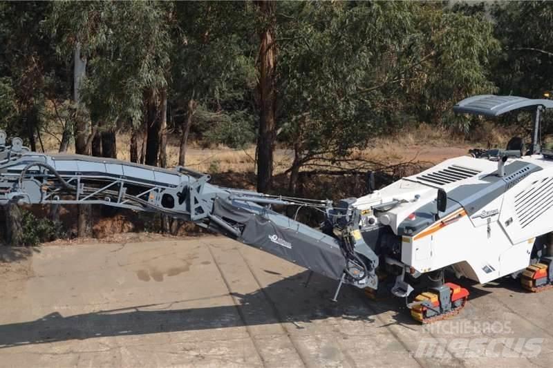 Wirtgen W130F Inne