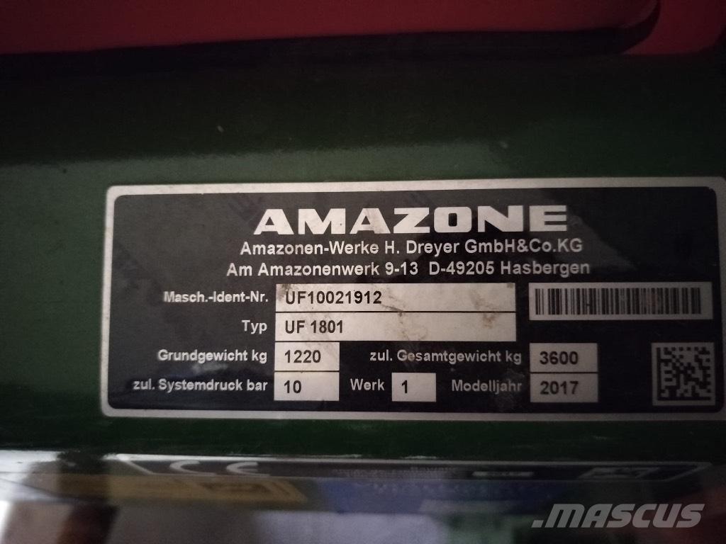 Amazone UF 1801 Zamontowane opryskiwacze