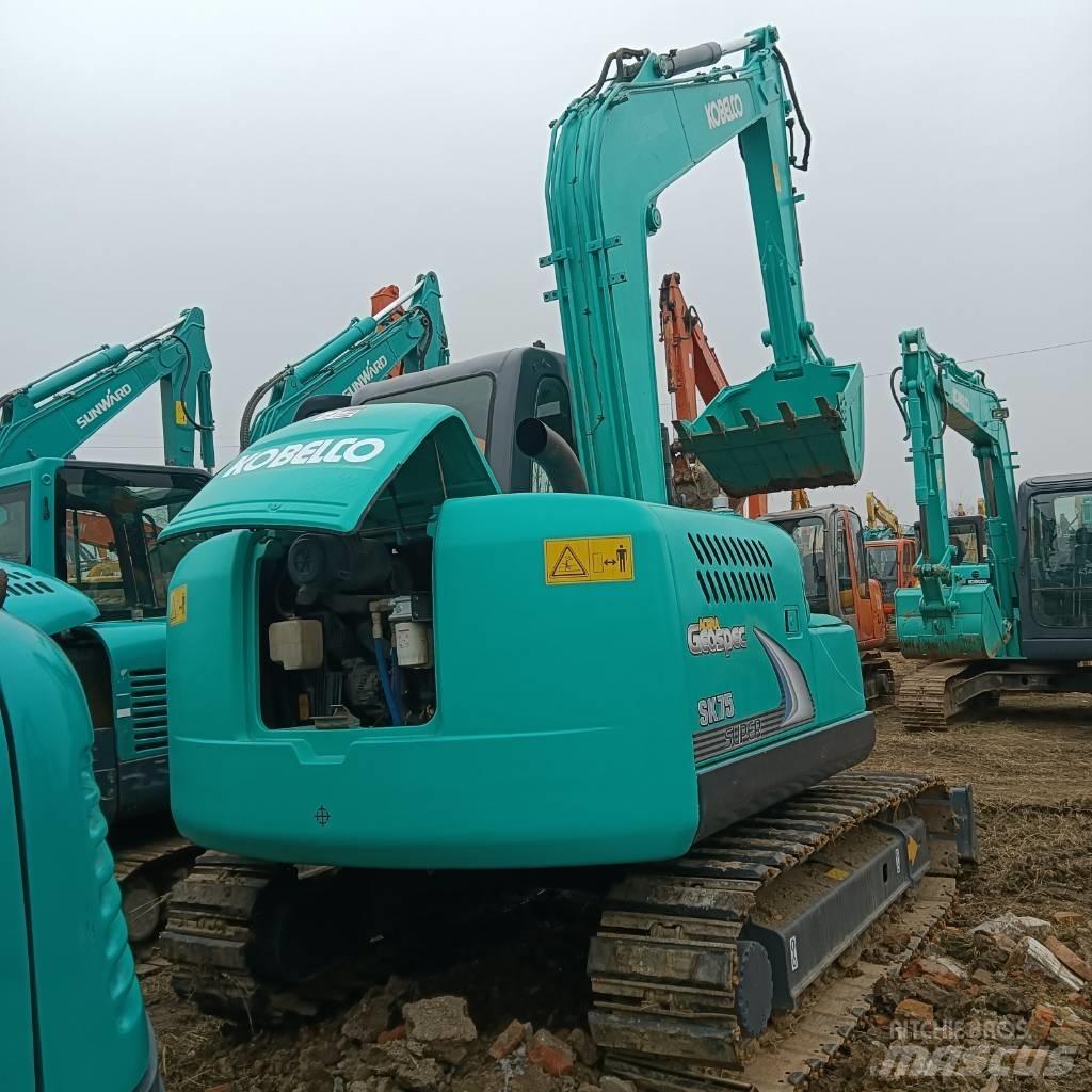 Kobelco SK75-8 Midikoparki  7t - 12t